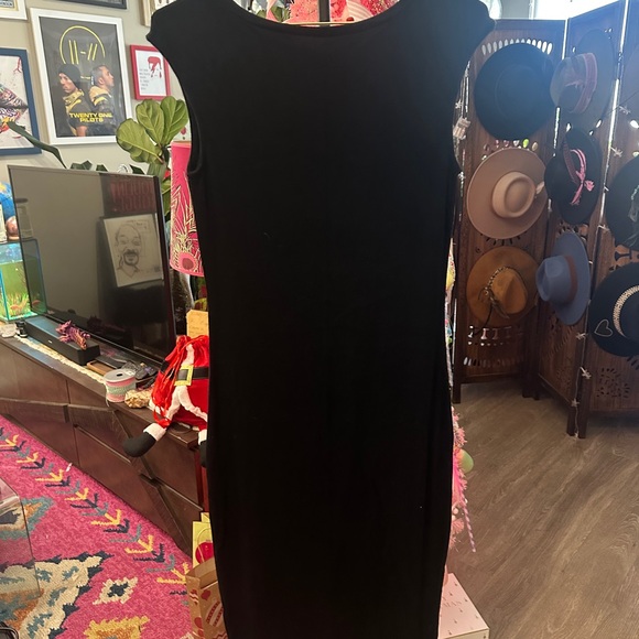 James Perse 2 - Picture 4 of 5